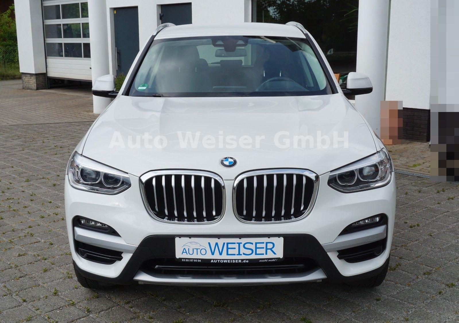 BMW X3 xDrive 20 i xLine Head-Up LED PDC SHZ