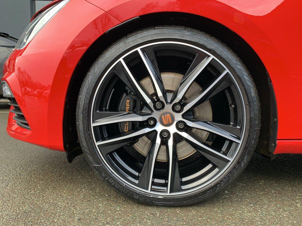 Seat Leon CUPRA 2.0 TSI DSG KAMERA+NAVI+KESSY+SHZ