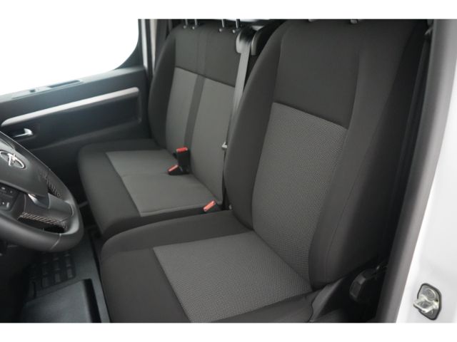 Vivaro Electric e C CARGO M 50kWH+PARKPILOT+SCHI