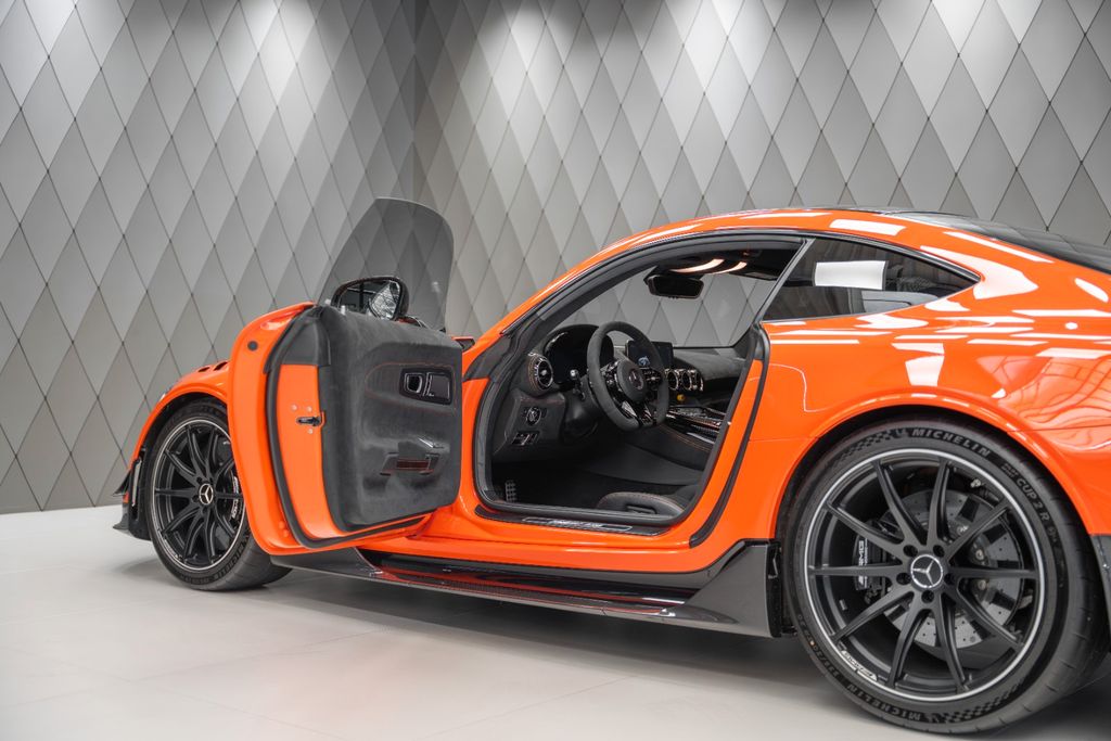 AMG GT BLACK SERIES NEW CAR CARBON - Bild 13