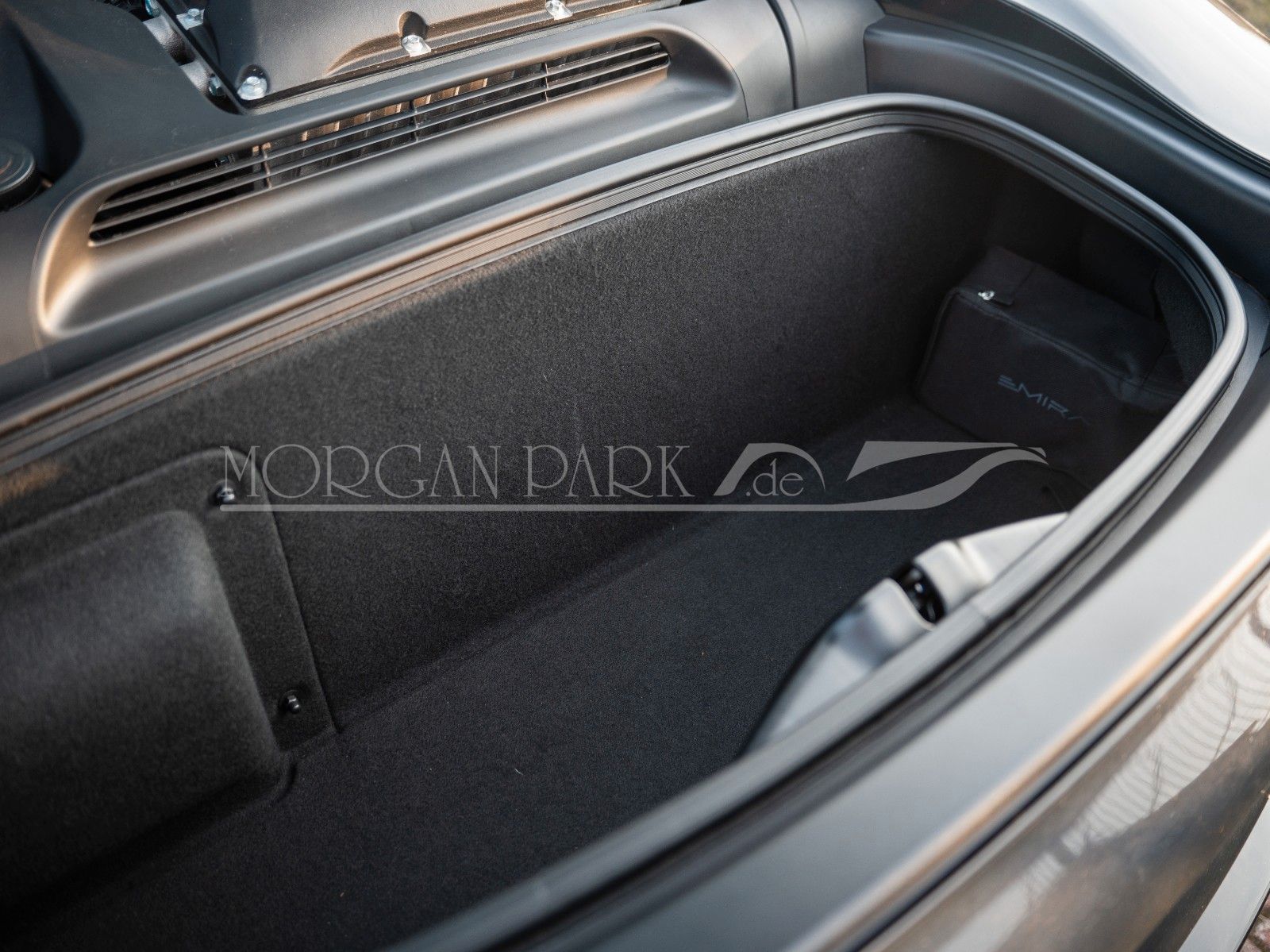 Fahrzeugabbildung Lotus Emira First Edition V6  *neuwertig*