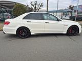Mercedes-Benz E -Klasse Lim. E 63 AMG S-Modell 4-Matic - Mercedes-Benz: Weiß, Klasse