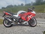 Kawasaki ZZR 1400 - KAWASAKI ZZR