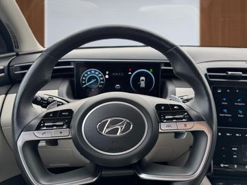 Hyundai TUCSON - 10