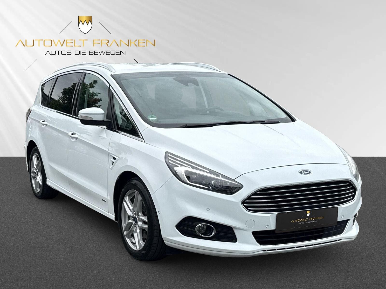 Ford S-MAX Titanium *AWD*7-SITZE*KEYLESS*NAVI*AHK*