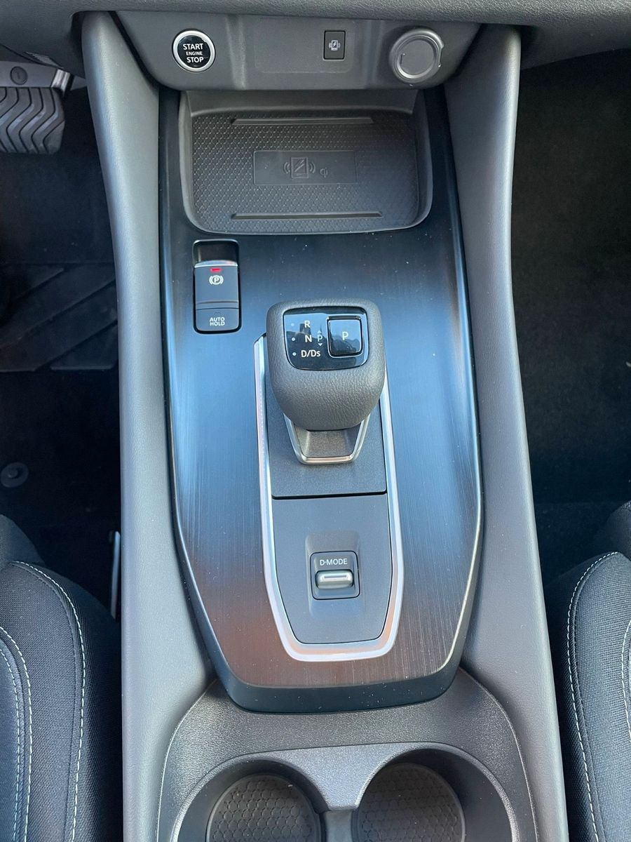 Fahrzeugabbildung Nissan Qashqai 1.3 DIG-T 4WD Tekna ProP+HUD+PANO+BOSE