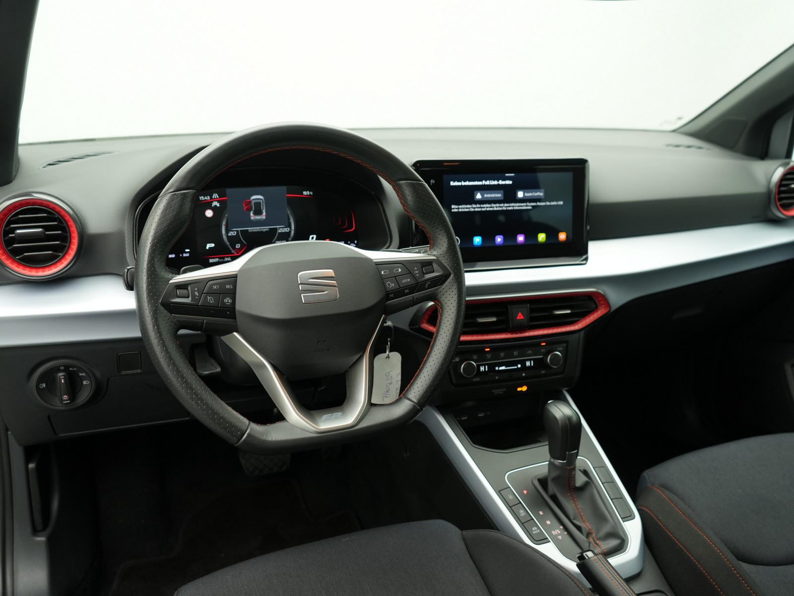 Seat Arona FR DSG NAVI VIRT CARPLAY LED PDC