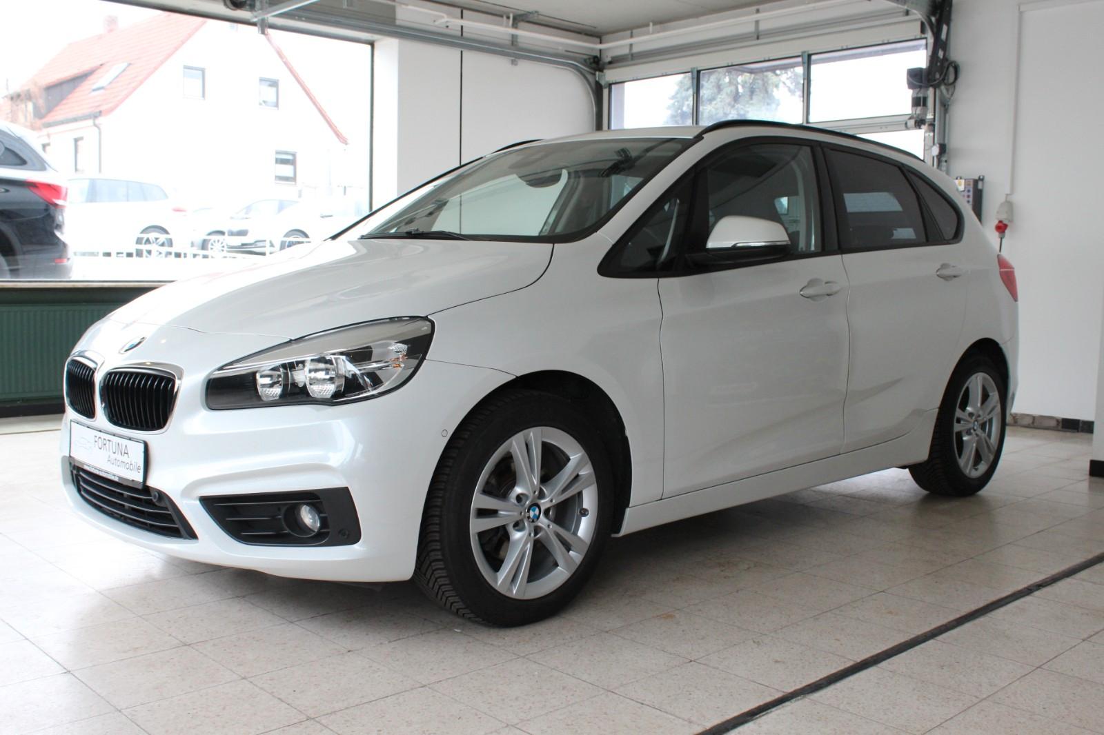 BMW 218i Active Tourer Navi AHK abnehmbar