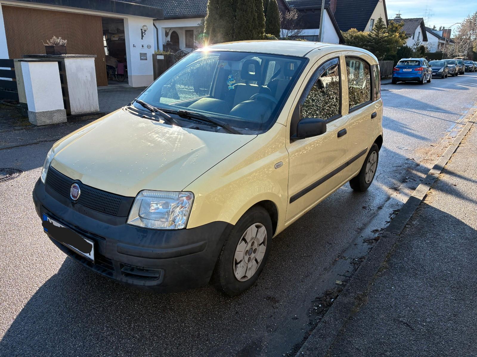 Fiat Panda 1.1 Active TÜV neu Scheckheft 8-fach 2Hand