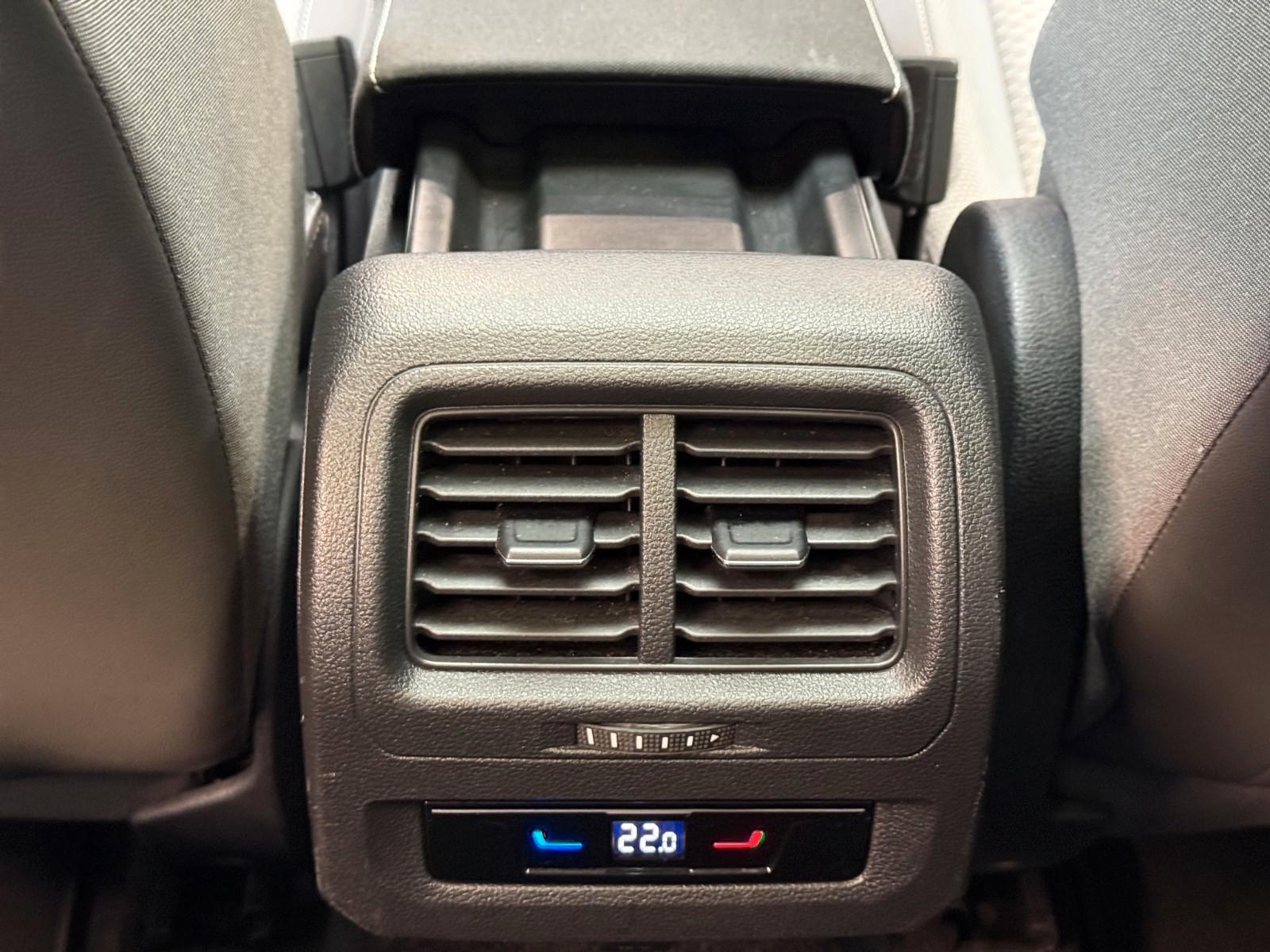 Volkswagen Touran Comfortline BMT/Start-Stopp ACC AHK PANO, миниатюра 24