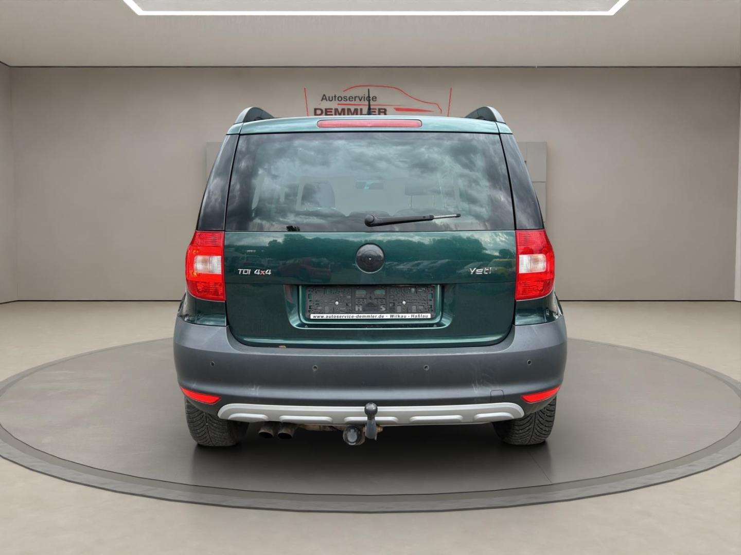 Skoda Yeti Active Plus 2.0 TDI 110 ch • 4x4 • BVM6 • Sièges chauffants