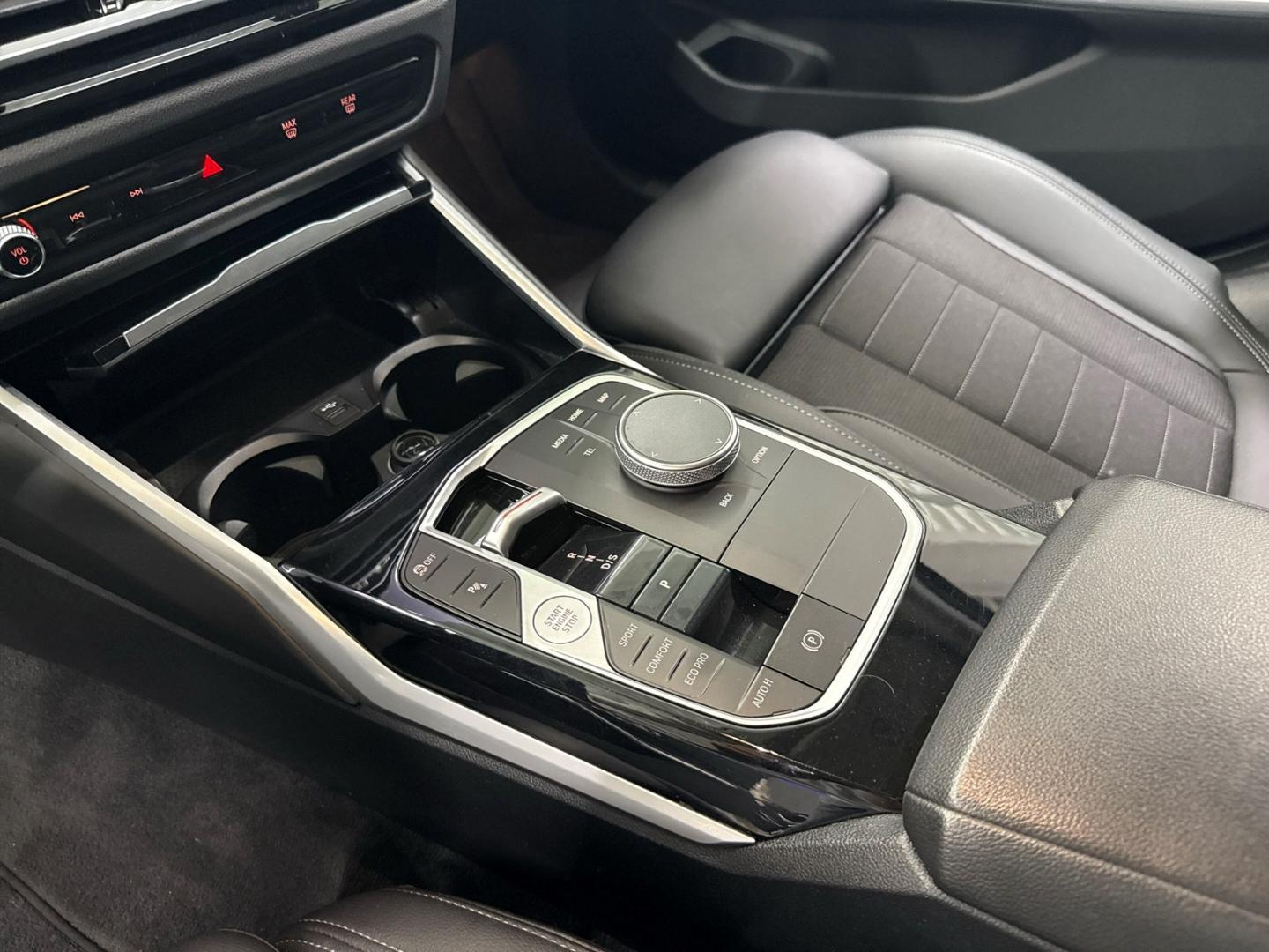 BMW 3 Series d Touring AUTOMATIK LC PLUS PDC LED DAB, миниатюра 19
