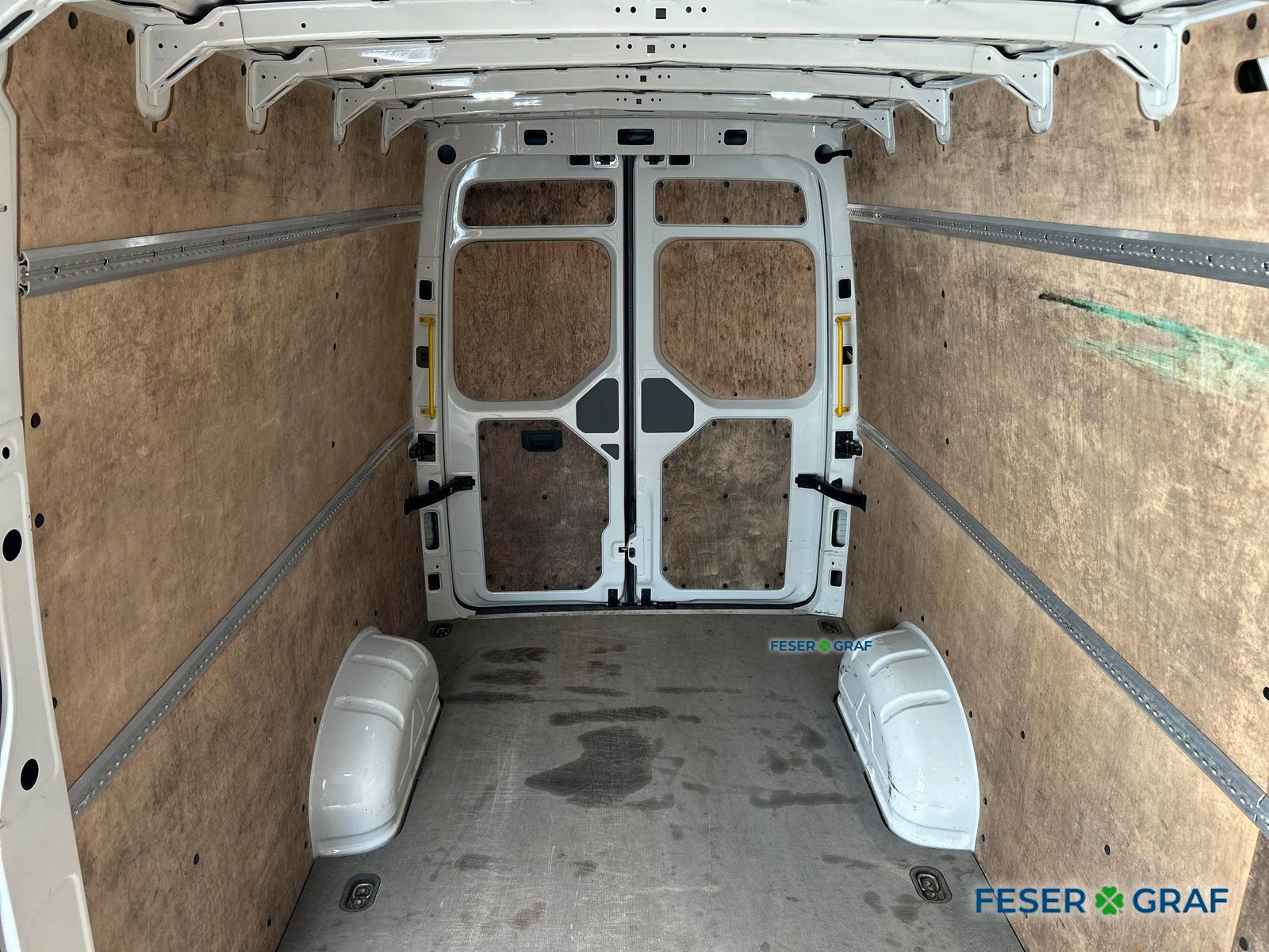 Volkswagen Crafter 35 Kasten LR HD 2.0 TDI EU6 75kW, миниатюра 10