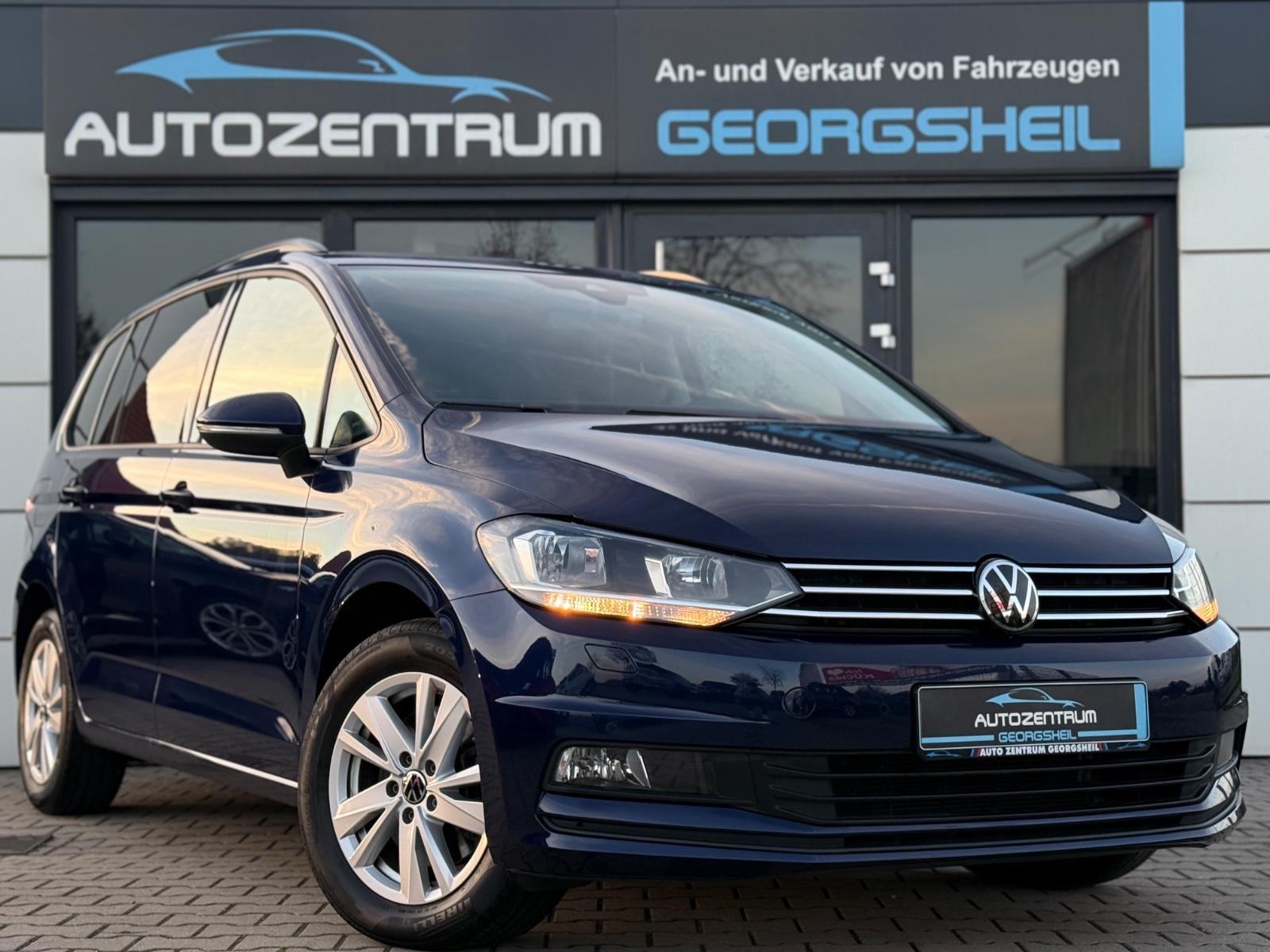 Volkswagen Touran/ACC/1-Hand/CarPlay/Side Assist/Kamera/SHZ
