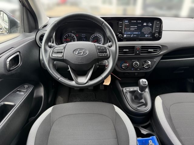 Fahrzeugabbildung Hyundai i10 Edition 30 1.0 +KLIMA+CARPLAY+SHZ+TEMPOMAT+U