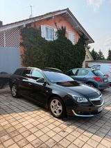 Opel Insignia ST 2.0 CDTI Bus. Innovation 125kW A... - Opel Insignia: Privatanbieter