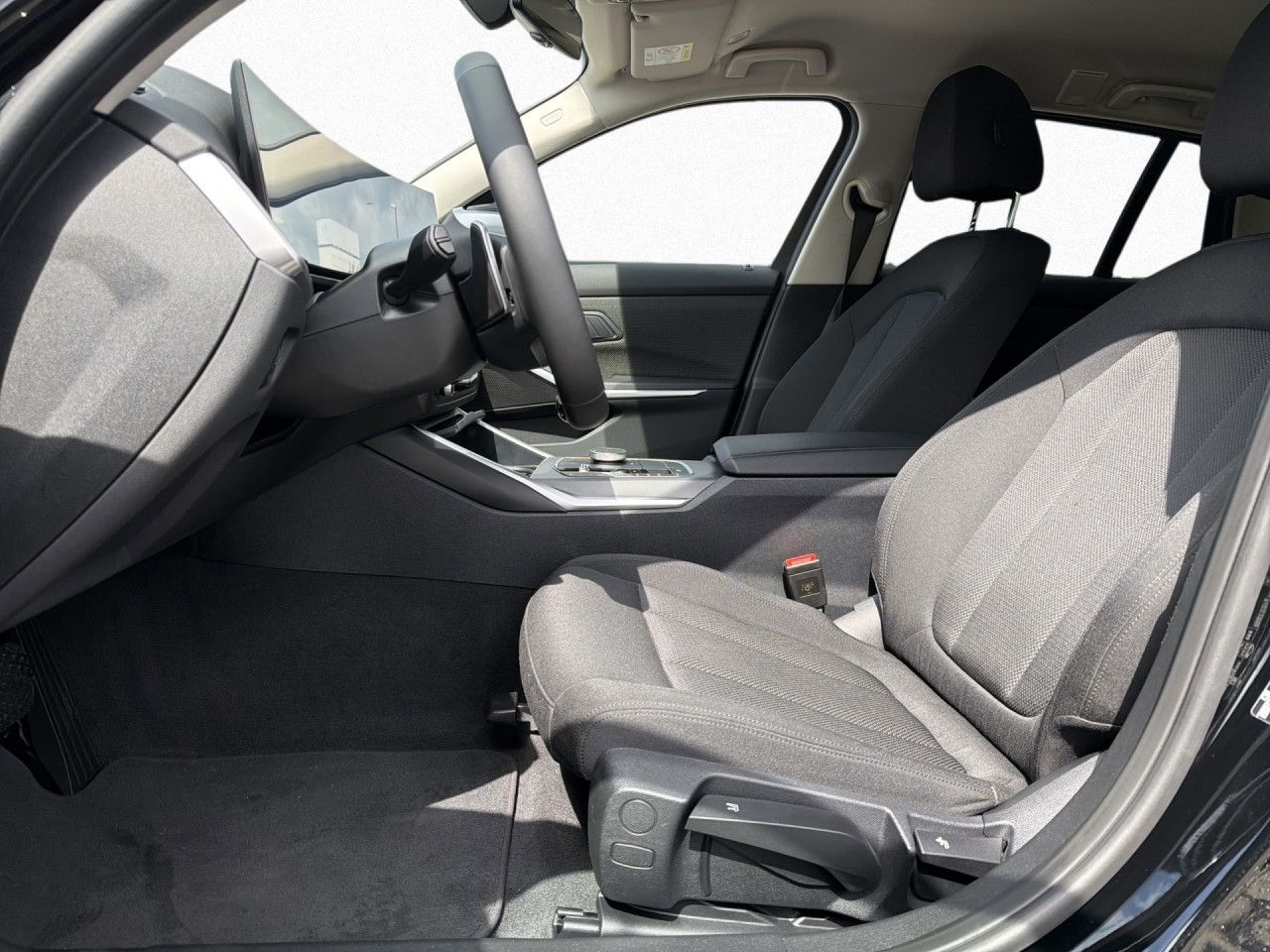 BMW 318i Touring Aut. LivePlus,DrivingAss,Kam,HiFi foto 9