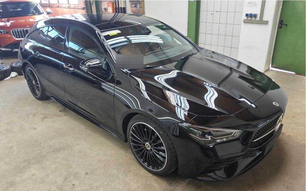 Fahrzeugabbildung Mercedes-Benz CLA 220d SB 8G AMG/LED+/ACC/HUD/PANO/VIRTU/19"LM