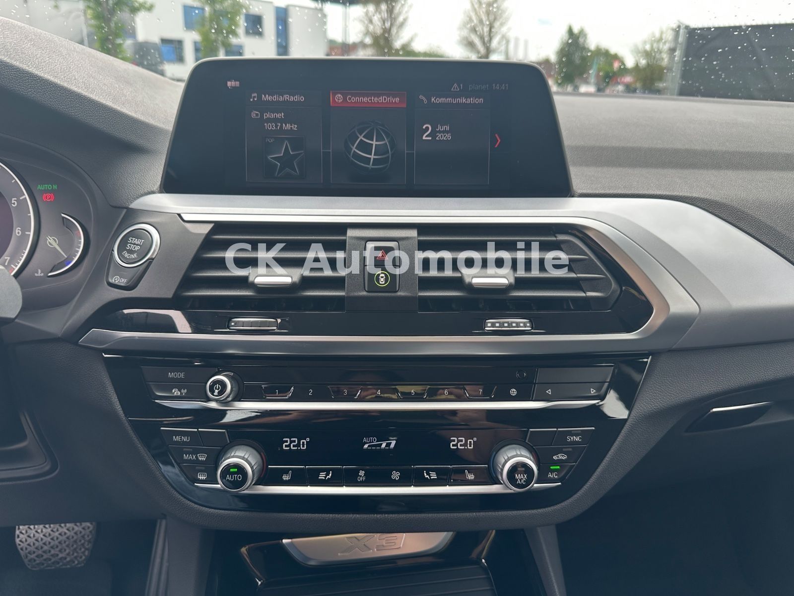 Fahrzeugabbildung BMW X3 xDrive20i Advantage/Navi/Head-Up/LED/Kamera