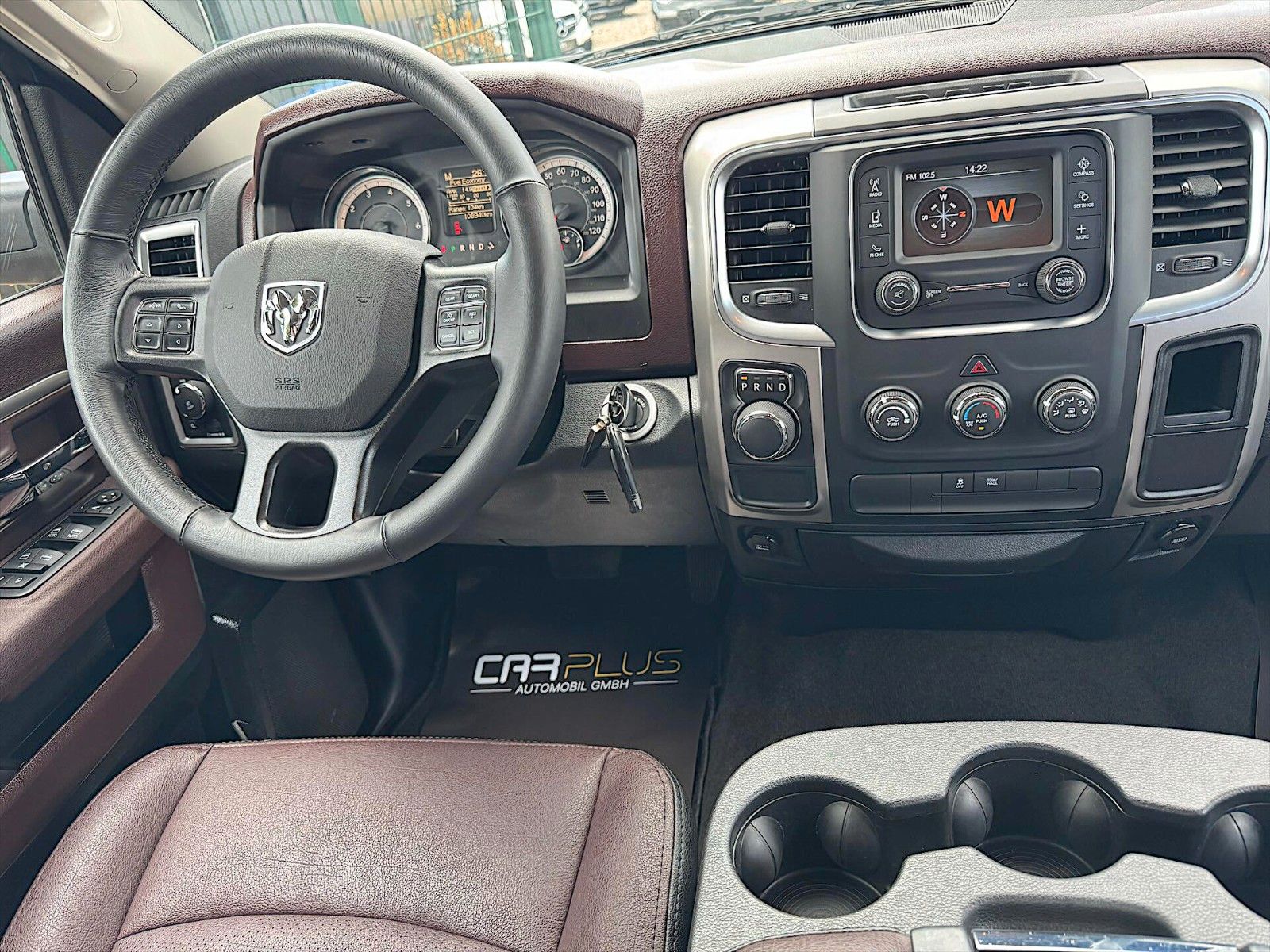 Fahrzeugabbildung Dodge RAM 5.7 V8 HEMI SPORT CrewCab 6 Sitze LPG PRINS