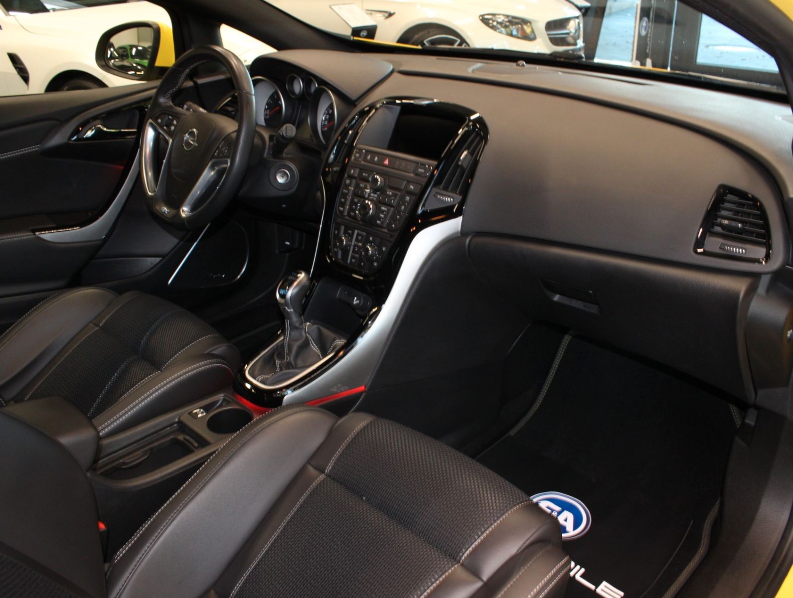 Fahrzeugabbildung Opel Astra GTC OPC*1.Hand*Navi*TOP