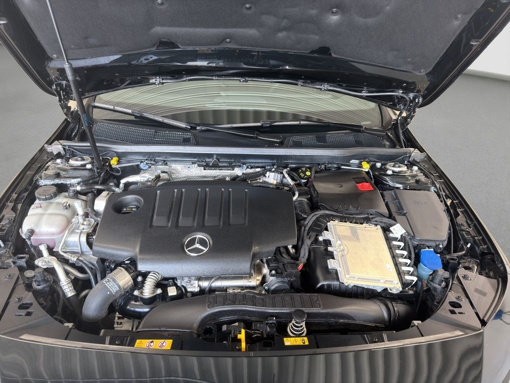 Fahrzeugabbildung Mercedes-Benz A 180 d Kompaktlimousine Progressive*Kamera*LED