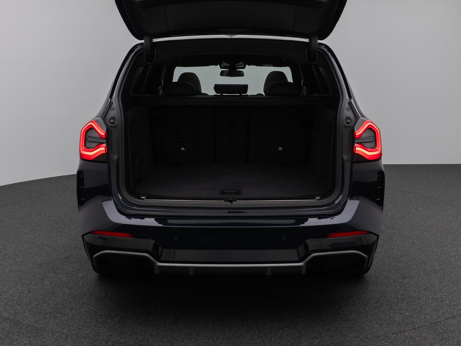 Fahrzeugabbildung BMW iX3 Impressive M Sport Panorama 360°HUD DAB H/K