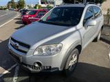 Chevrolet Captiva 2.4 LS 2WD - Chevrolet Captiva in Köln