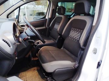 Citroën Berlingo 1.2 PureTech110 KLIMA-AHK-KAMERA-SHZG-P