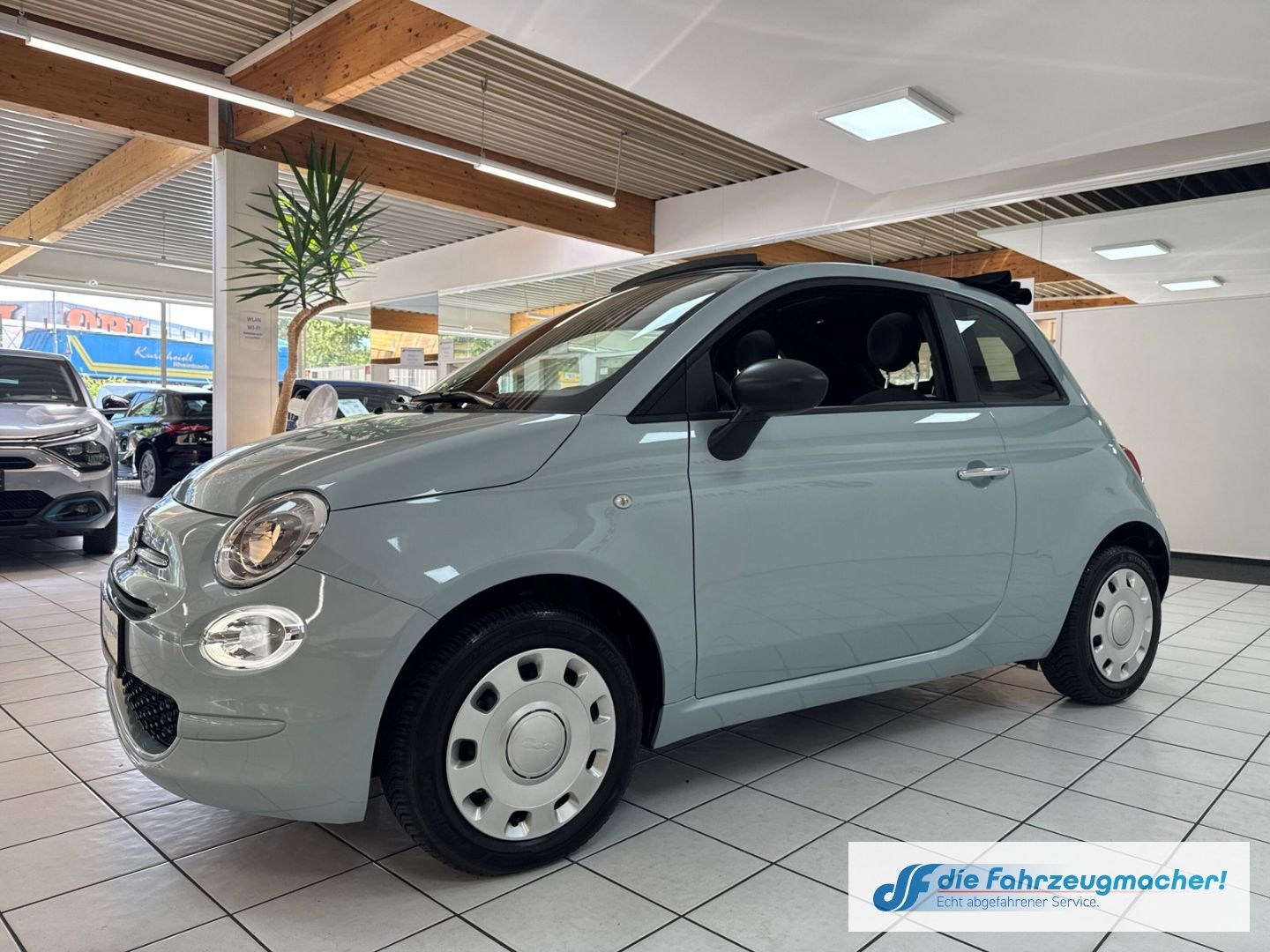 Fahrzeugabbildung Fiat 500 Cabrio Dolcevita 1.0 Mild Hybrid 5tkm Navi A