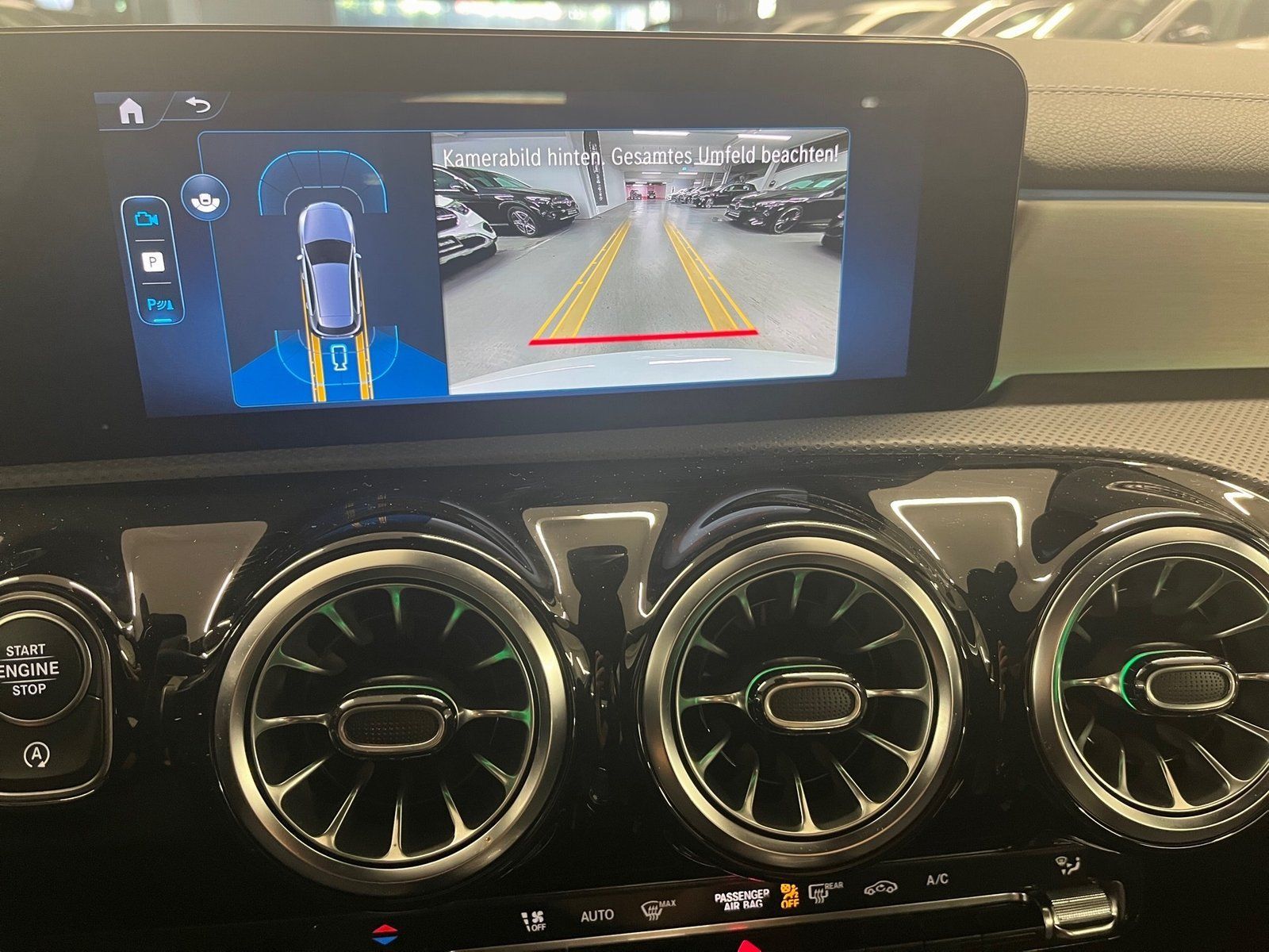 Fahrzeugabbildung Mercedes-Benz A 200 AMG-Line*MBUX*Kamera*LED*Navi*DAB*Ambiente