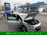 Hyundai i30 cw 1,6 GDI AHK FIFA World Cup Edition - Hyundai i30 in Kassel