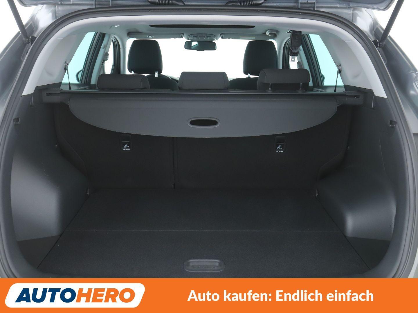 Hyundai Tucson 1.6 TGDI Trend 4WD Aut.*NAVI*LED*TEMPO*