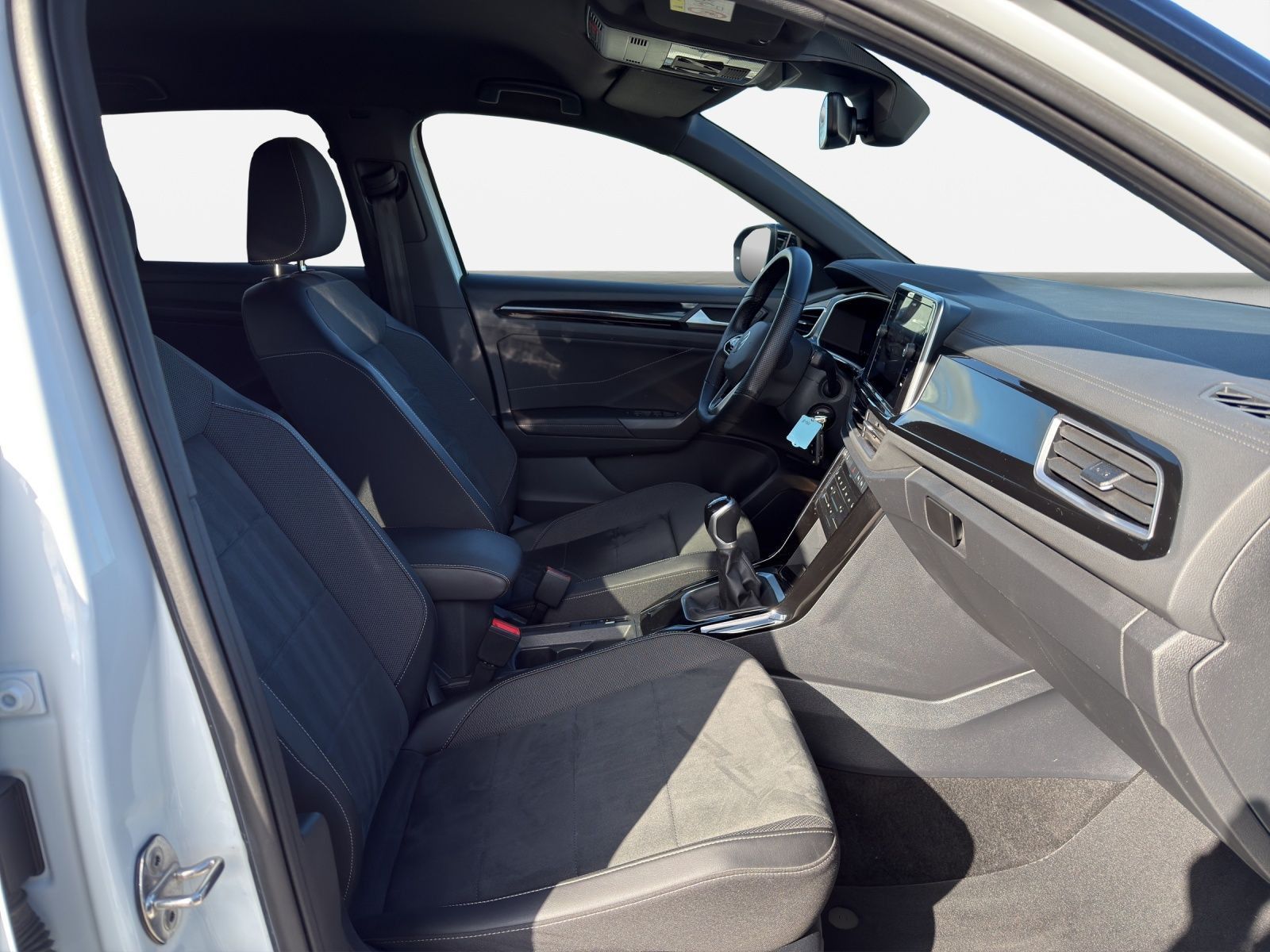 Volkswagen T-Roc - Bild 6