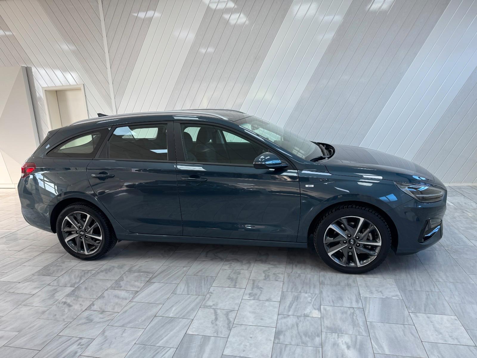 Hyundai i30cw 1.5 DCT 48V Trend Navi LED Garantie