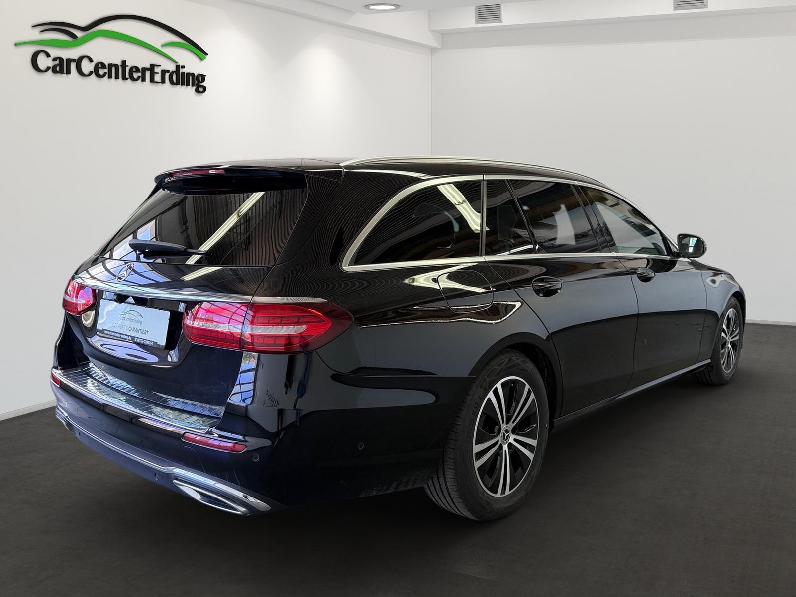 Mercedes-Benz E 220 T-Modell*LED-high*Navi*Kamera*AHK*Tempo*