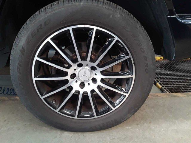 Fahrzeugabbildung Mercedes-Benz G 400 d AMG Burme DISTRO Massage AHK Standhz GSD