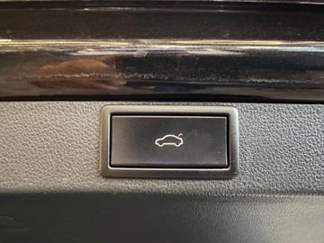 MYAUTOCENTER – Gebraucht- und Jahreswagen mit Werkstattservice in Pfaffenhofen Skoda Octavia Combi First Edition iV *Massage*Canton*