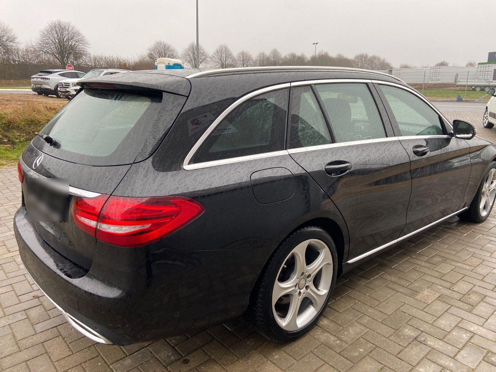 Mercedes-Benz C 200
