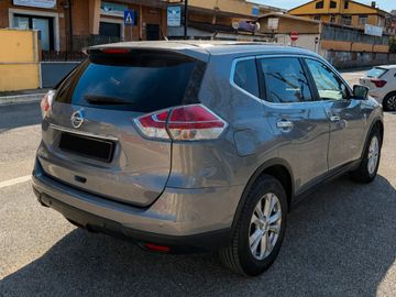 Nissan X-Trail - 4