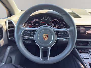Porsche Cayenne - 10