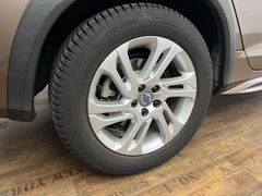 VOLVO V60 CROSS COUNTRY D4 / 1.H/ CARPLAY/ 2017/ AUTOM