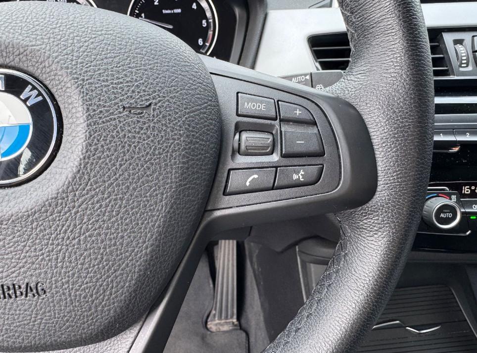 BMW X1 xDrive 20 d *NAVI/PARK-ASS./LED*, миниатюра 10