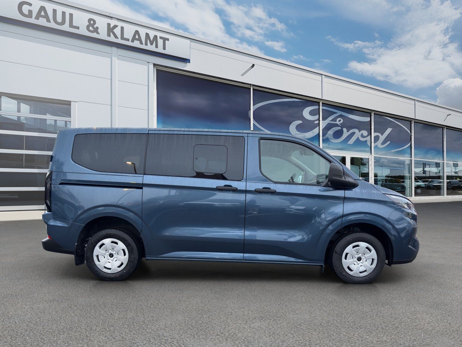 Fahrzeugabbildung Ford Transit Custom 320 L1 FWD Trend