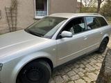 Audi A4 8e B6 - Audi A4 B6-8E