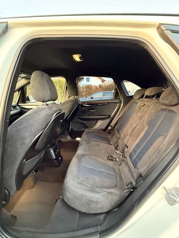 BMW 214 Active Tourer