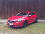 Volvo V40 D3 150 PS Diesel - rote Volvo V40