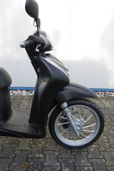 Honda SH Mode 125 Neu - Am Lager - Finanzierung ab - HONDA FINANZIERUNG