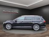 Volkswagen Passat Variant R-Line HUD Pano Matrix Memory - Volkswagen Passat Variant in Solingen