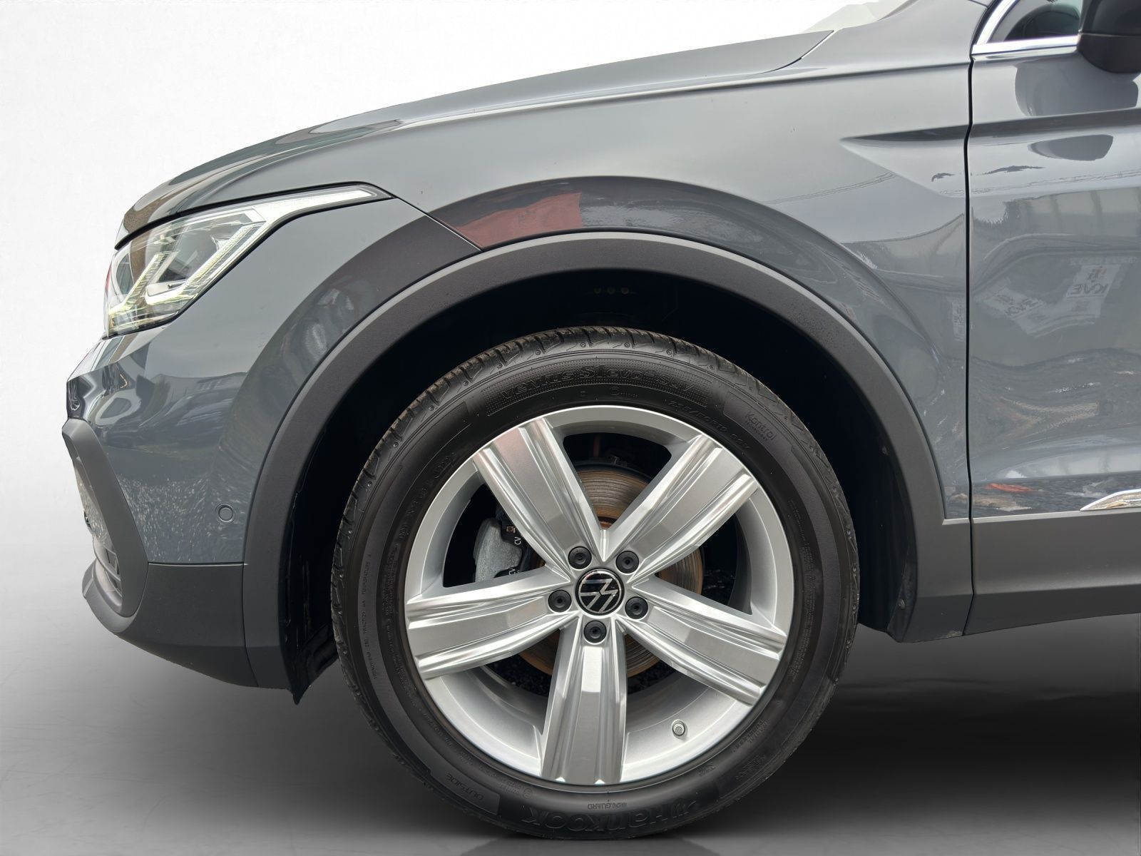 Volkswagen Tiguan - Bild 11